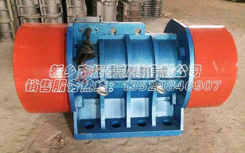 鄂州振動(dòng)電機(jī)ZDS-50-4型