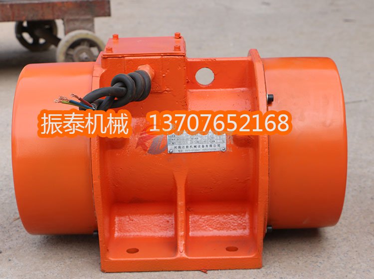 XVM-A 16-4振動(dòng)電機(jī)